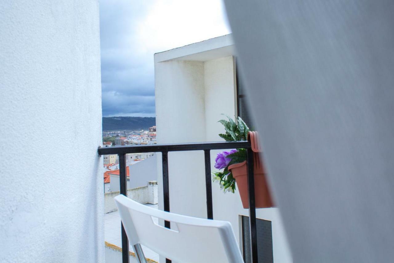 Paz & Amor Guest House - Peace & Love Nazaré Eksteriør billede